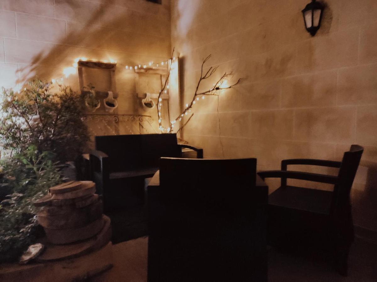 Dhara House Malta Bed and Breakfast Paola Eksteriør billede